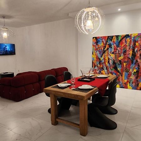 Maison Face A L'Abbaye D'Hautvillers - 2 Bedrooms 2 Bathrooms, Parking Esterno foto