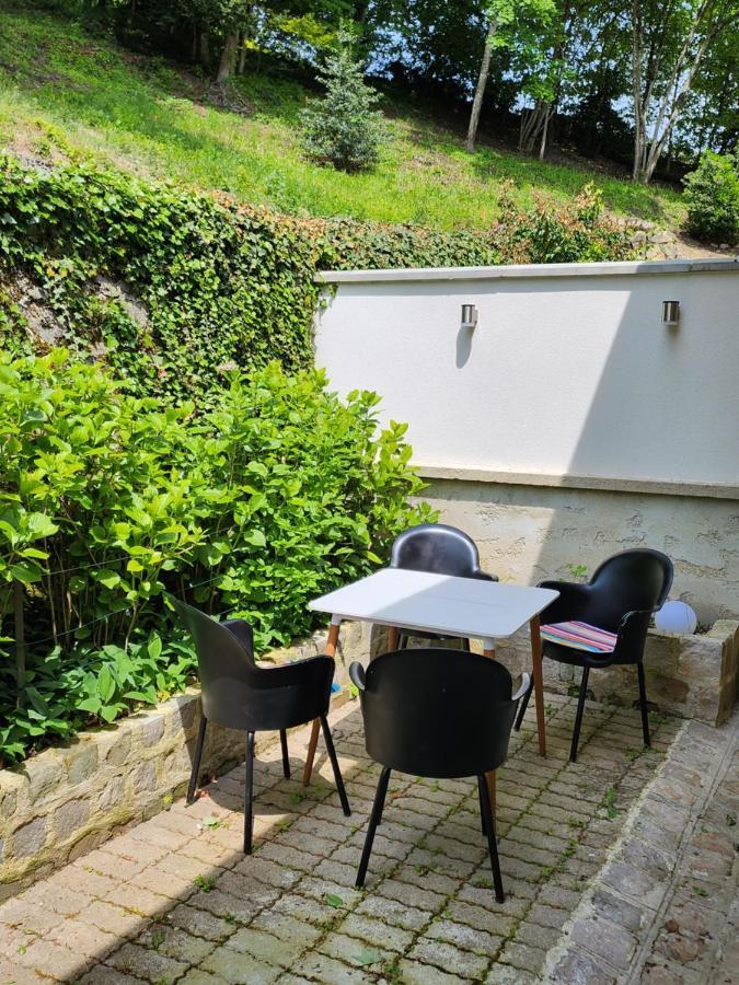 Maison Face A L'Abbaye D'Hautvillers - 2 Bedrooms 2 Bathrooms, Parking Esterno foto