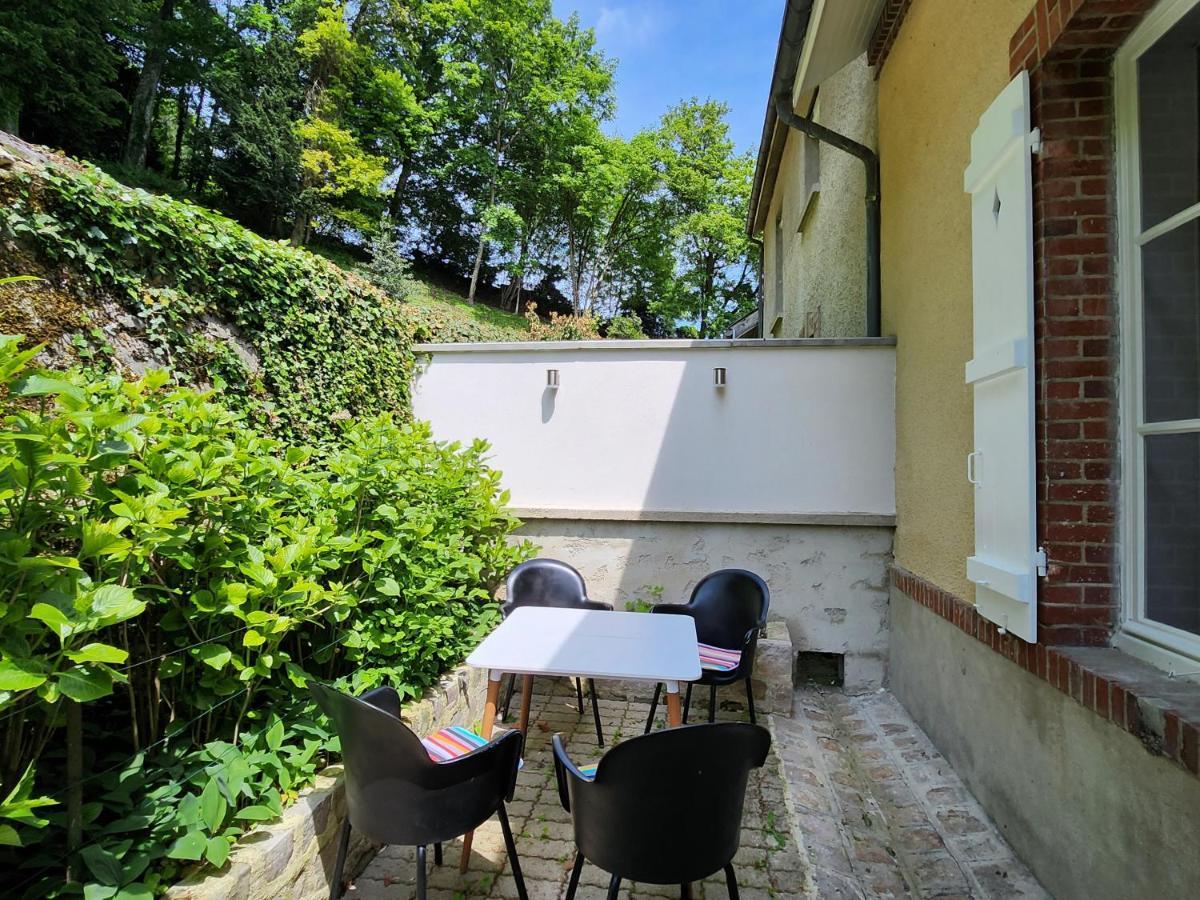 Maison Face A L'Abbaye D'Hautvillers - 2 Bedrooms 2 Bathrooms, Parking Esterno foto